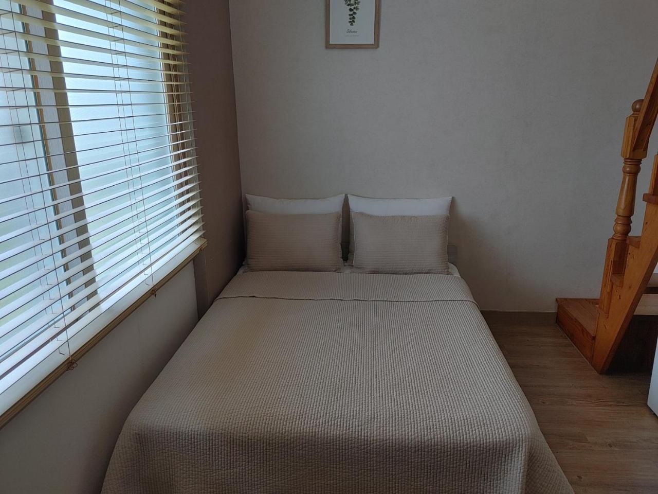 Moon Forest Guesthouse Jeju Exterior foto